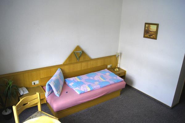 Sulzfeld  Hotel Fasold الغرفة الصورة